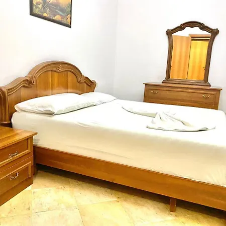 Apartment_e * Tirana